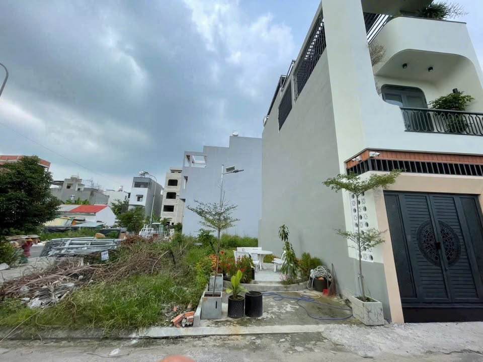 Bán đất Hẻm 190 Vườn Lài, An Phú Đông 67.83m² giá 7.3 tỷ - Đầu tư sinh lời ngay!