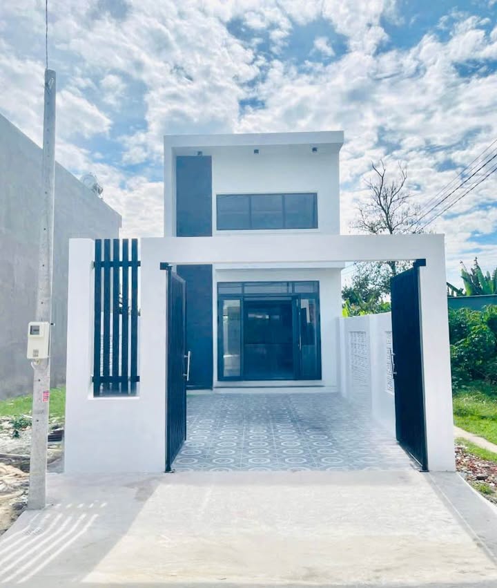 Nhà mới gác lửng Tân Thông Hội Củ Chi 140m² - Sẵn sàng dọn vào ở ngay!