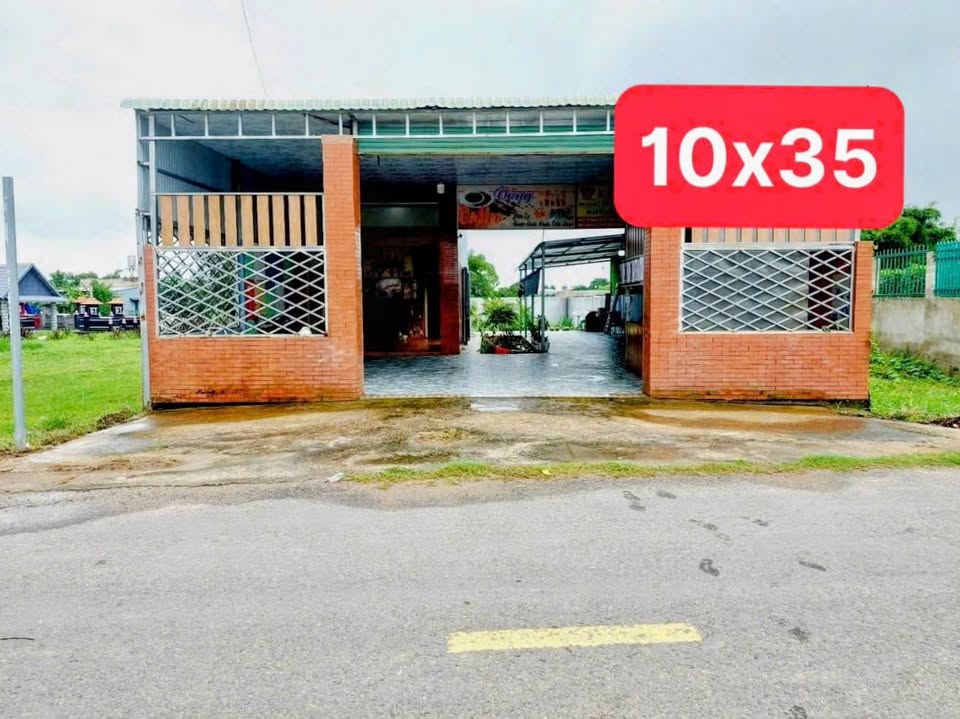 Nhà mặt tiền Mỹ Hạnh, Đức Hòa, Long An 350m² giá 5.2 tỷ - Sổ hồng chính chủ, bớt khách!