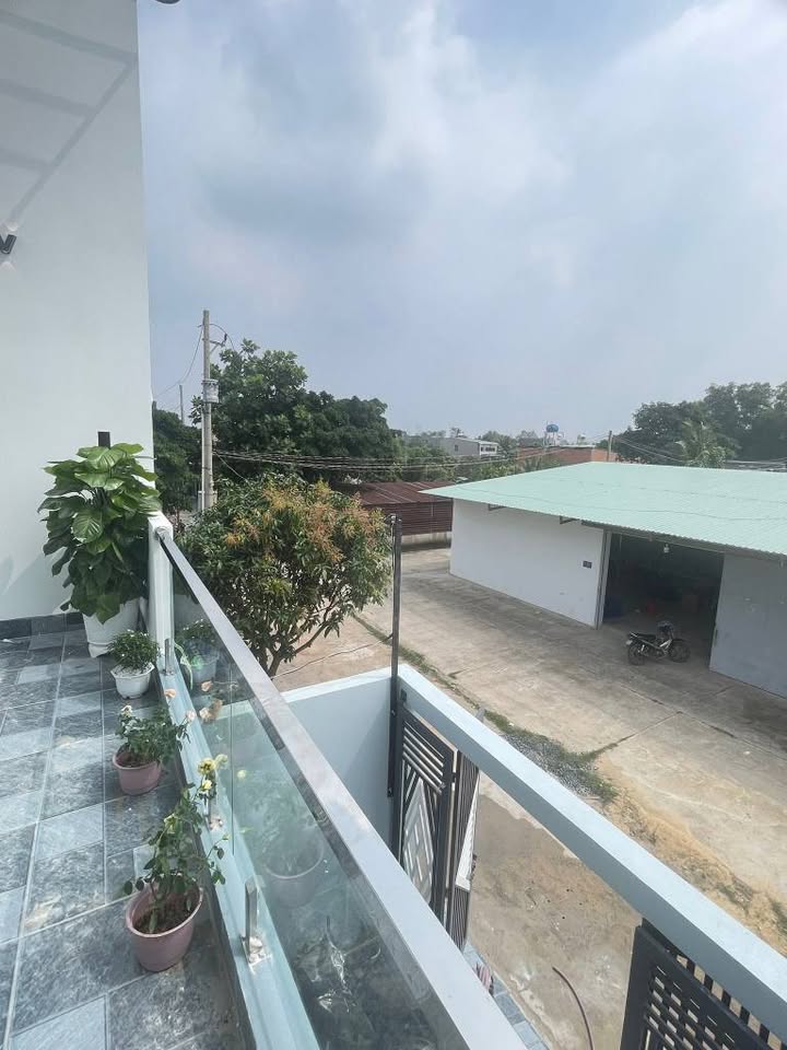 Nhà mới hoàn thiện tại Mỹ Hạnh Nam, Đức Hòa 90m² giá 2.5 tỷ - Sẵn sàng đón Tết!