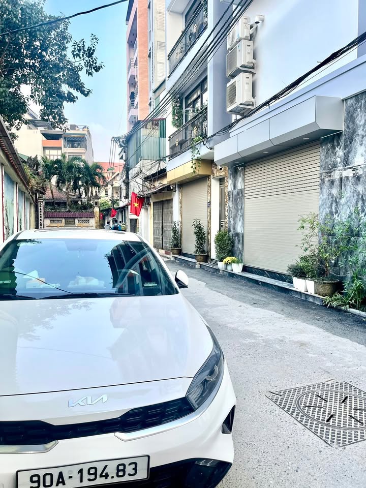 Nhà phố Văn Tiến Dũng 35m² giá 5 tỷ - Ô tô đỗ cổng, Full nội thất ở ngay!