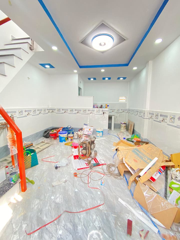 Nhà Hóc Môn 28m² giá 1.18 tỷ - Chính chủ bán gấp!