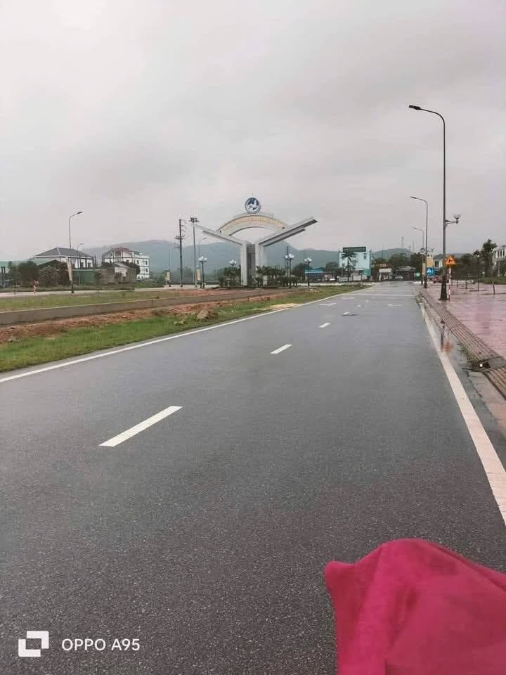 Đất nền Kỳ Đồng, huyện Kỳ Anh 150m² giá 3 tỷ - Đường 70m, pháp lý rõ ràng!