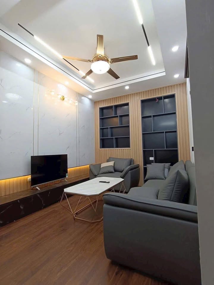 Nhà 4 tầng Lô Góc tại đường Nội Am, Liên Ninh, 31m² - Giá chỉ 6 tỷ!