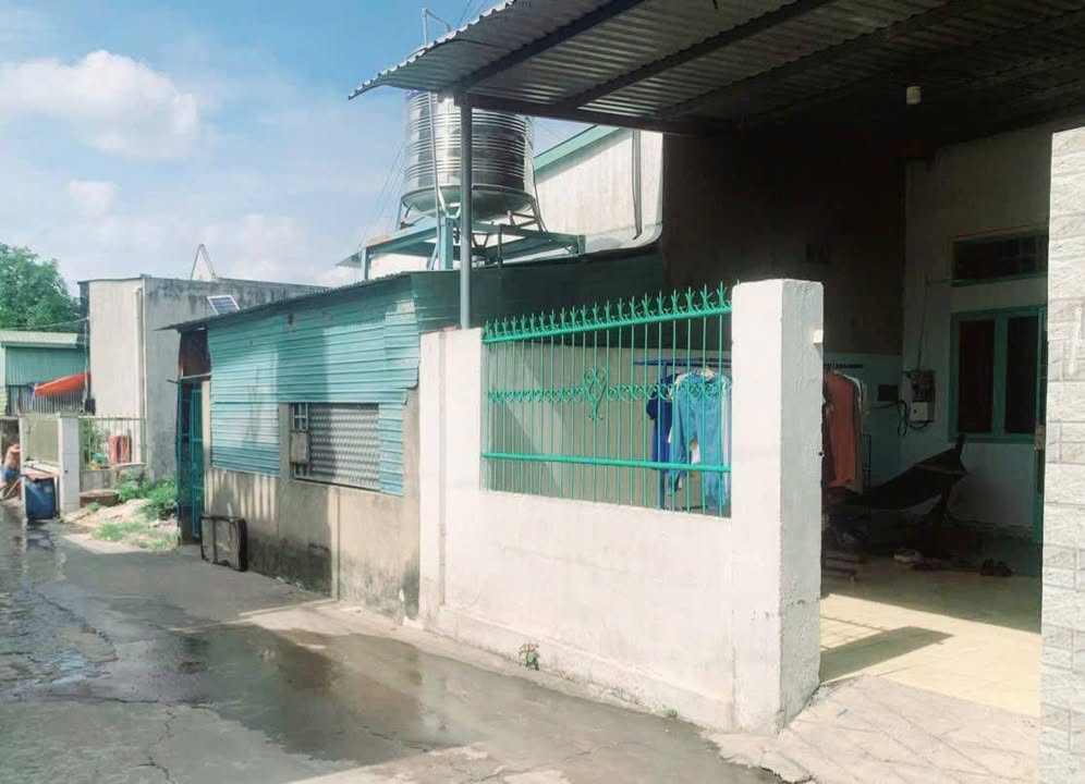 Nhà cấp 4 Trảng Bom 125m² giá 2.1 tỷ - Sân ô tô rộng rãi, gần quốc lộ!