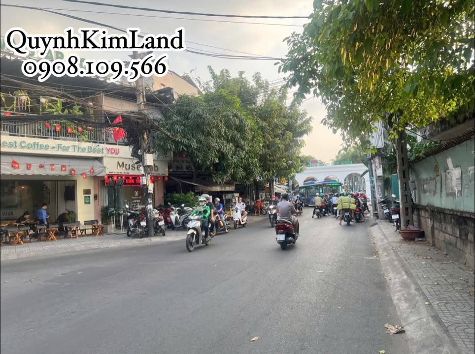 Lô góc 2 mặt tiền Hòa Bình, Quận 11 - Đầu tư sinh lời hiếm có!