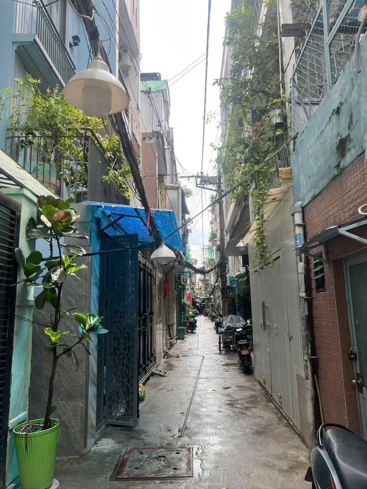 Nhà phố hẻm 242 Nguyễn Thiện Thuật Quận 3, 46.5m² giá 7 tỷ - Thiết kế hiện đại, không gian thoáng đãng!