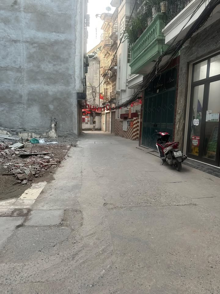 Đất Kim Giang Thanh Xuân 80m² giá thỏa thuận - Nở hậu, ô tô vào tận đất!