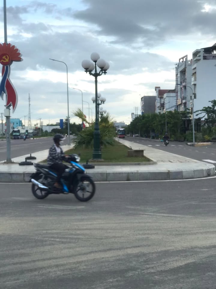 Đất nền Khu Nguyễn Văn Linh, Phường Bình Định 100m² giá 1.6 tỷ - Vị trí đắc địa cho kinh doanh!