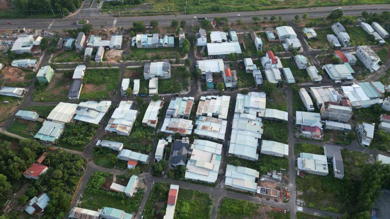 Nhà bán gấp tại Đồng Phú, Bình Phước 120m² giá 1 tỷ - Sân rộng, thoáng mát!