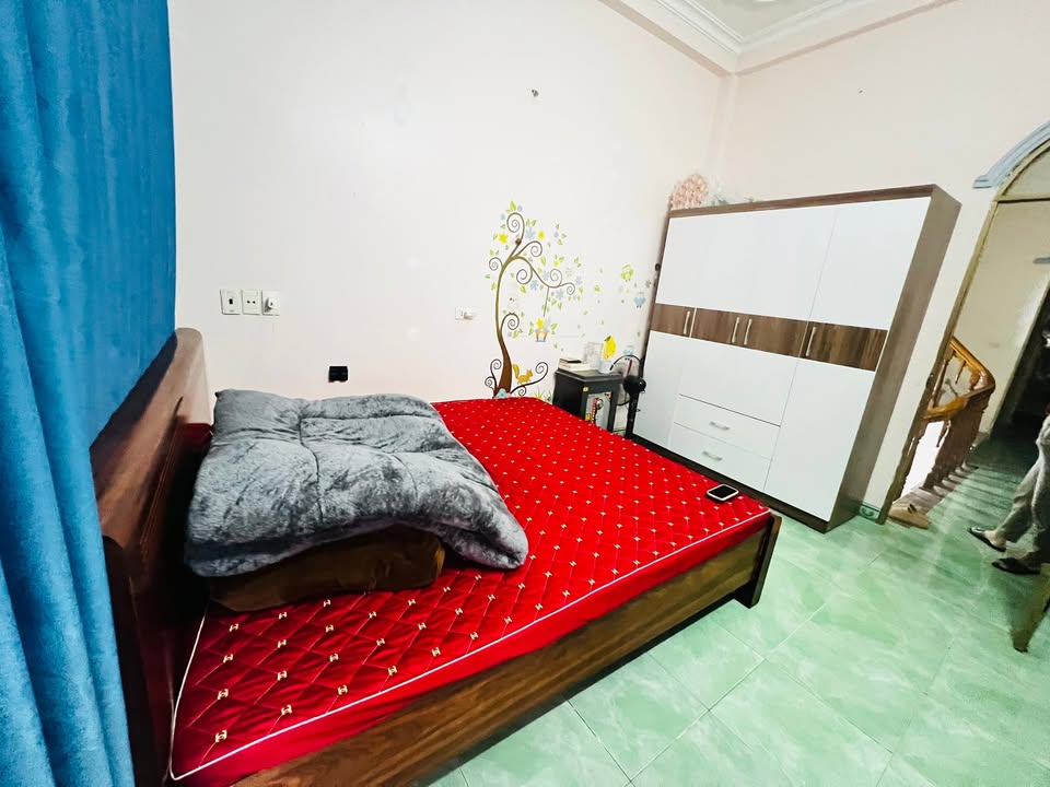 Nhà cho thuê 3 tầng tại ngõ 77 Hải Thượng Lãn Ông, TP Thanh Hóa - Sạch đẹp, thoáng mát!