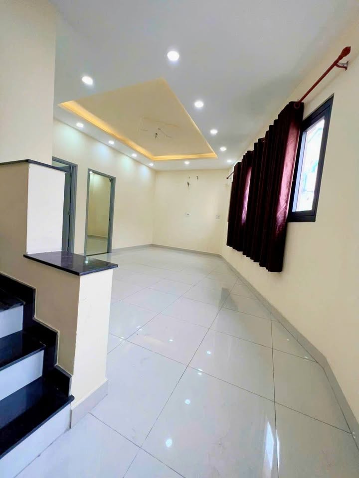 Nhà 4 tầng Nguyễn Văn Luông Q.6 66m² giá 5 tỷ - Gần HXH, chính chủ!