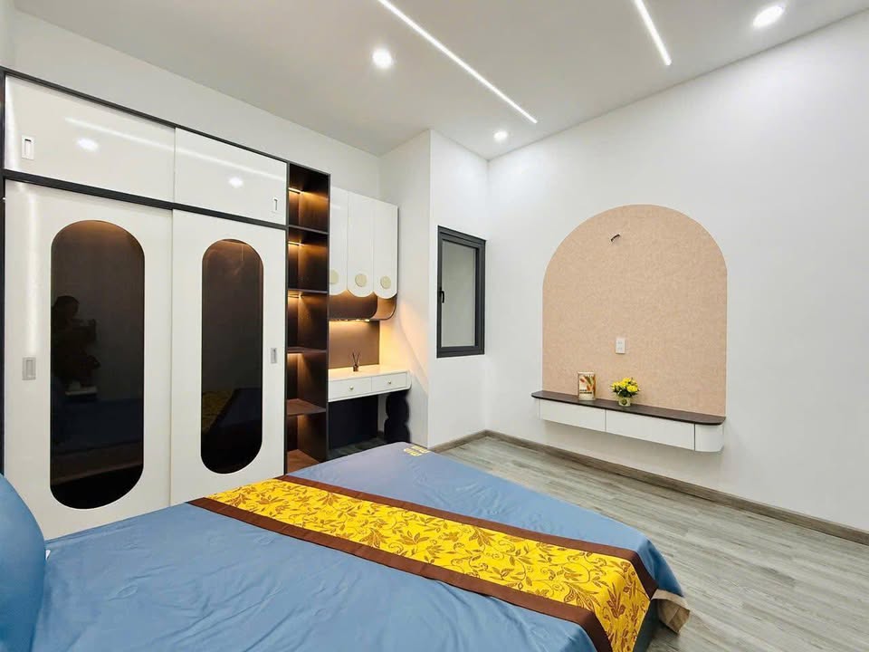 Nhà 5 tầng 70m² Quận 3 giá thỏa thuận - Đầu tư sinh lời 65 triệu/tháng!