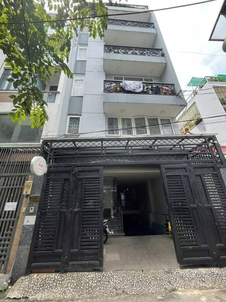 Nhà FrontHouse tại Lưu Nhân Chú, Quận Tân Bình, 179m², giá 32 tỷ - Đầu tư sinh lời cao!
