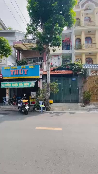 Nhà trọ cao cấp đường 30-4, quận Tân Phú, 160m² giá 23.5 tỷ - Đầu tư sinh lời ổn định!