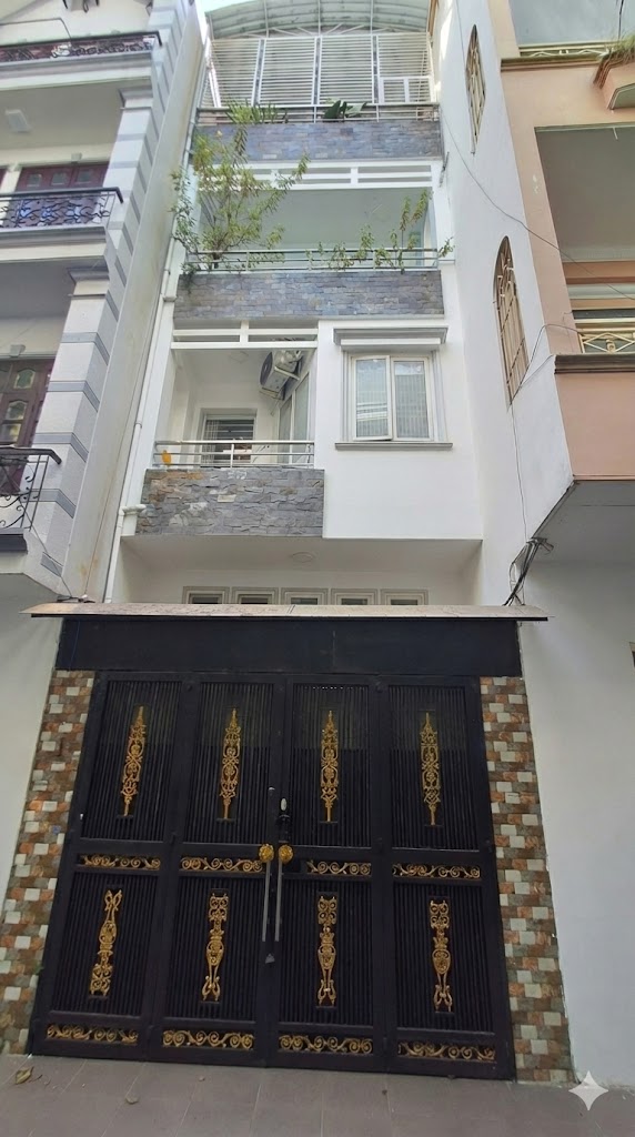 Nhà mặt tiền Nguyễn Minh Hoàng, Tân Bình 90m² - Giá thuê chỉ 25 triệu/tháng!