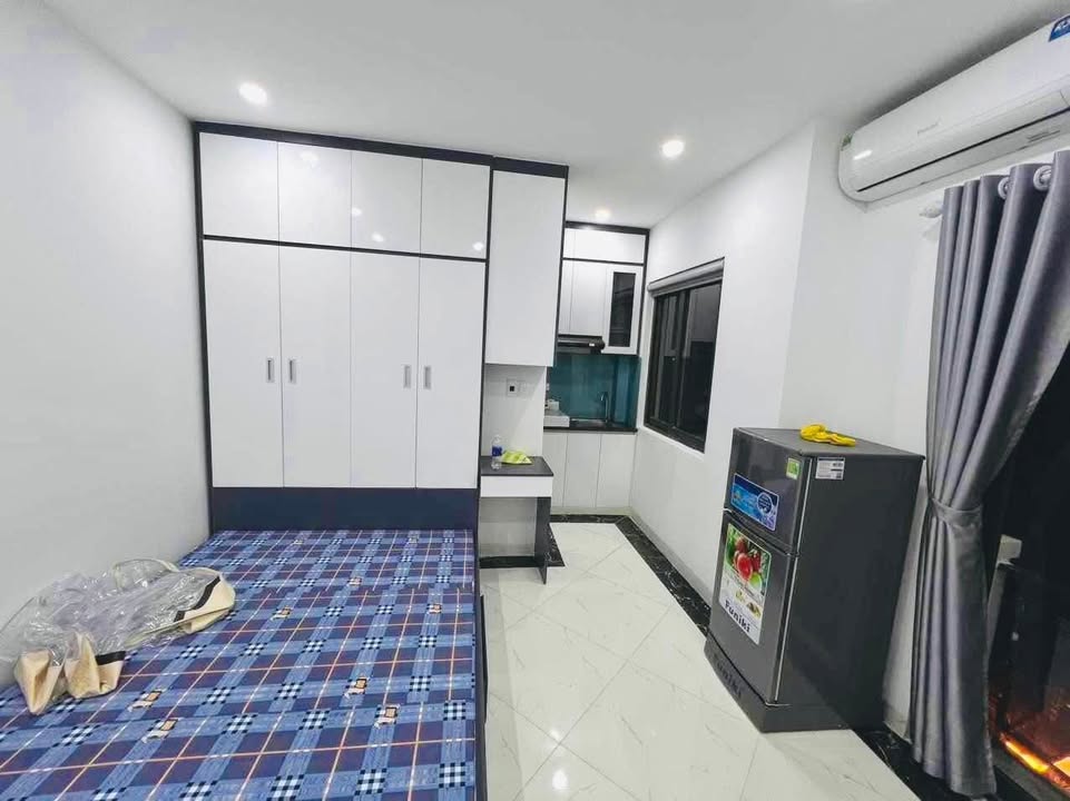 Căn hộ CCMN Cát Linh 50m² giá 14.8 tỷ - Đầu tư sinh lời ổn định!