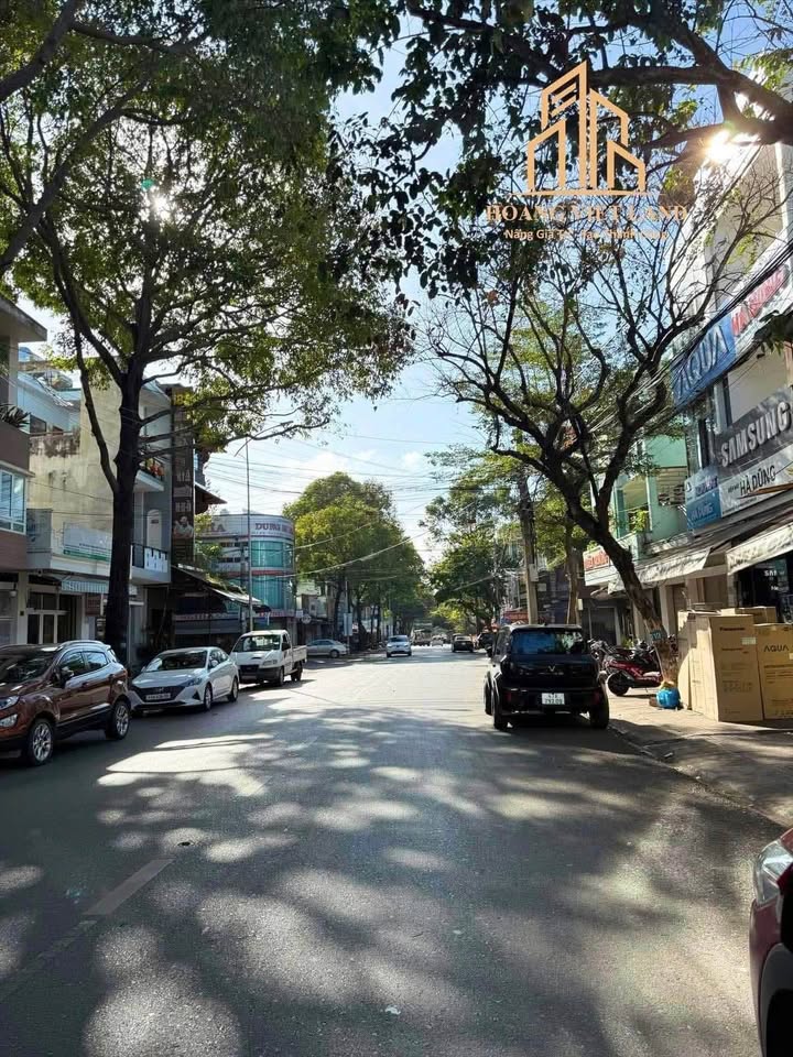 Nhà mặt tiền Hoàng Diệu, Buôn Ma Thuột 61.5m² giá 13 tỷ - Vị trí kinh doanh sầm uất!