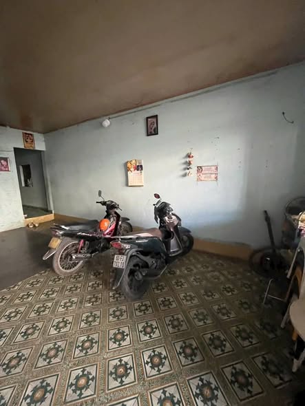 Bán đất và nhà cấp 4 tại Hố Nai, Biên Hòa 205m² chỉ 4.4 tỷ - Tiềm năng kinh doanh lớn!