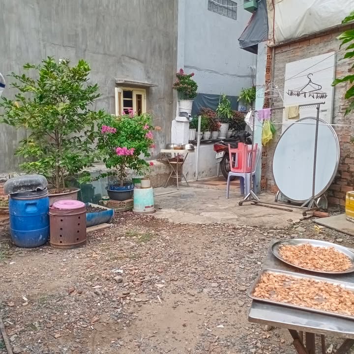 Đất nền Quận 11 87m² giá 4 tỷ - Tiện xây dựng ngay!