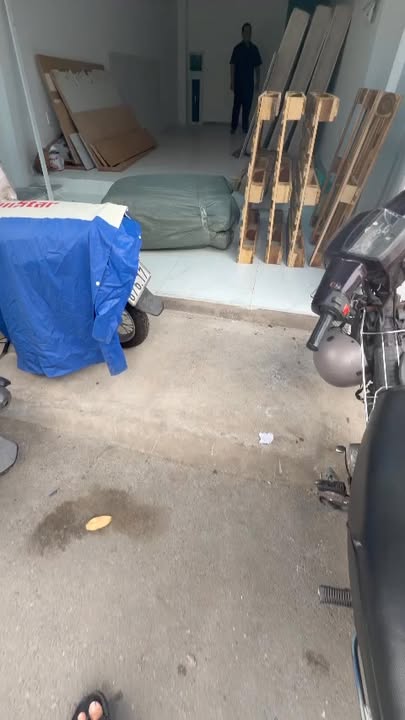 Nhà nguyên căn góc 2 mặt tiền đường D1 Bình Thạnh 22 triệu - Vị trí kinh doanh sầm uất!