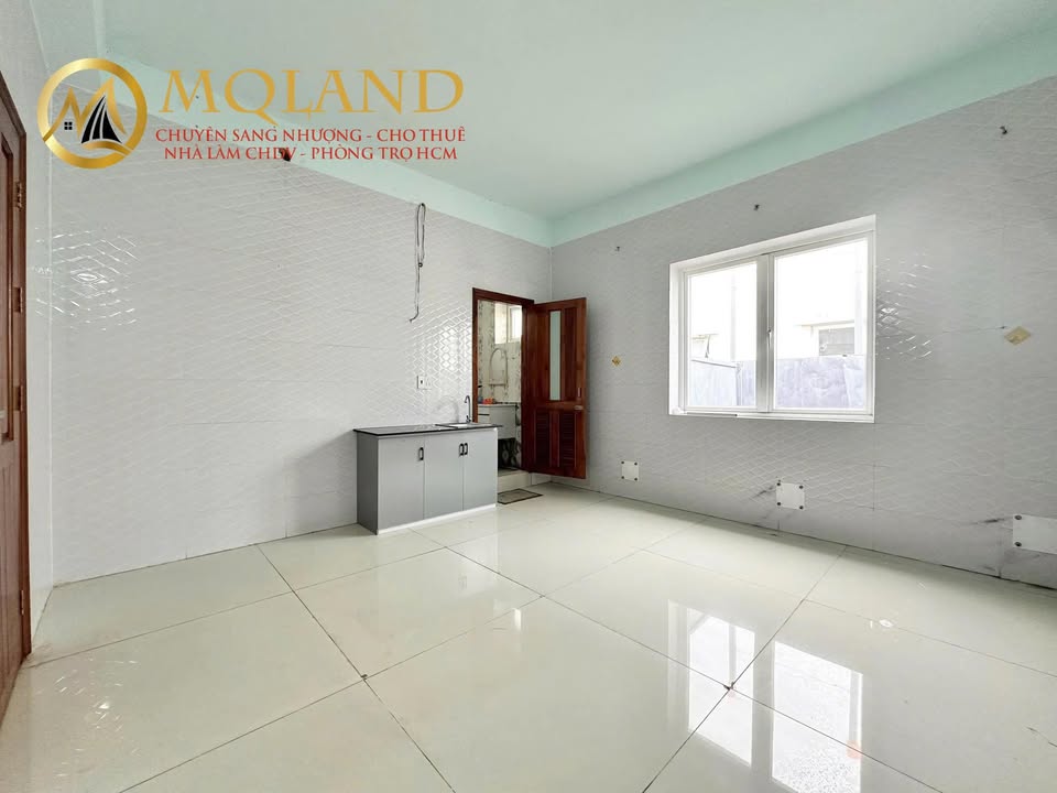 Shophouse cho thuê tại quận 9 - 120m² giá 15 triệu - Lợi nhuận ổn định!