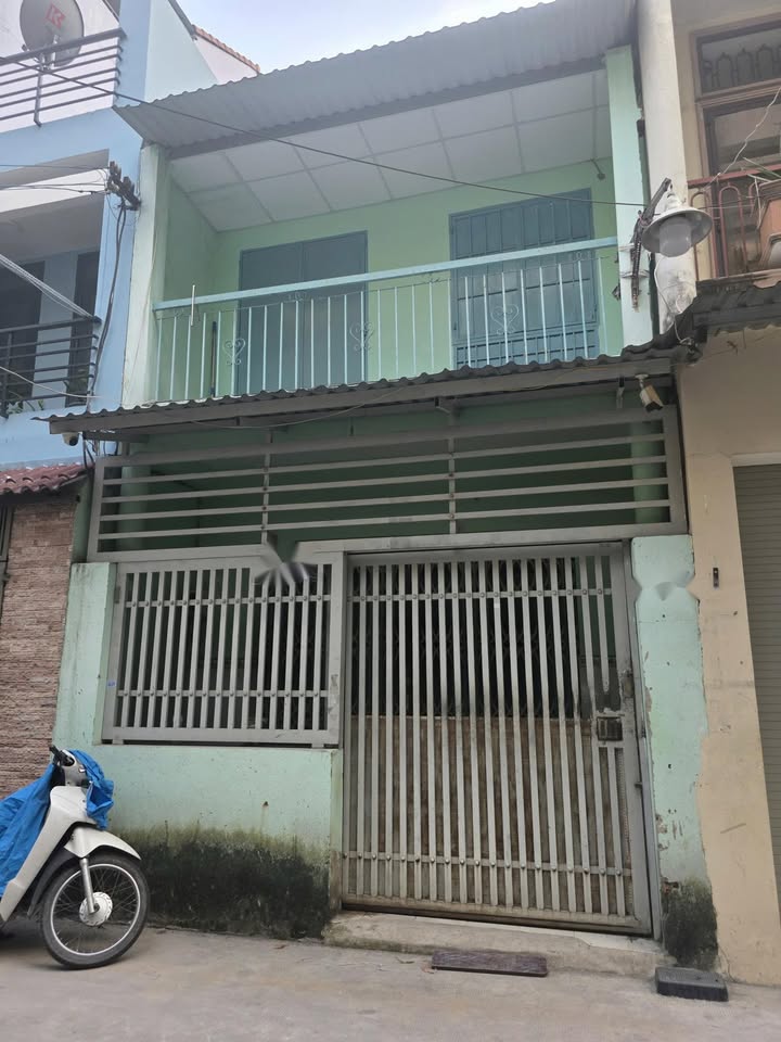 Nhà cho thuê Lạc Long Quân, Tân Bình 64m² - Vừa ở vừa kinh doanh online!