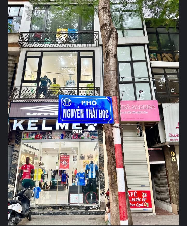 Nhà mặt phố Nguyễn Thái Học, Ba Đình 44m² giá thỏa thuận - Đầu tư sinh lời ngay!