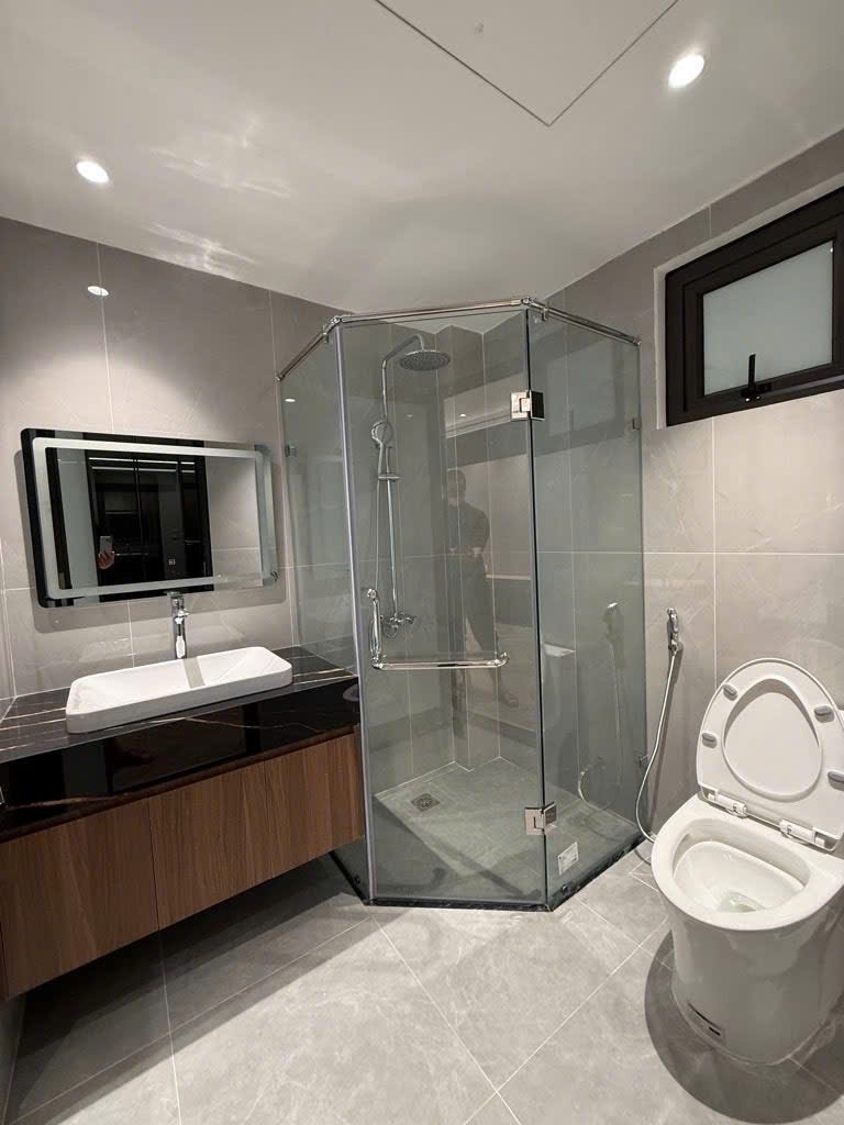 Nhà siêu đẹp 7 tầng phố Đội Cấn - Ngõ thông, kinh doanh đỉnh cao - Ô tô vào nhà