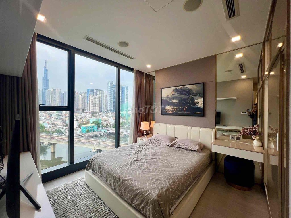 Căn hộ Vinhomes Golden River - Bến Nghé 72m² giá từ 20 triệu - View Landmark tuyệt đẹp!
