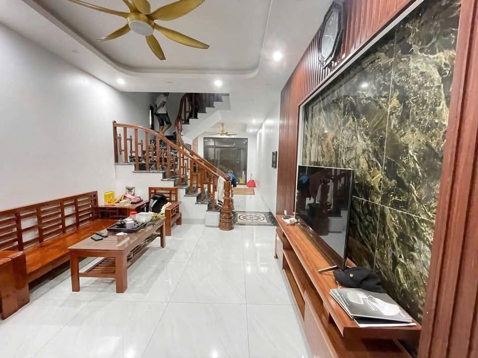 Nhà Hữu Hòa, Thanh Trì 38.8m² giá 4.7 tỷ - Đầu tư sinh lời!