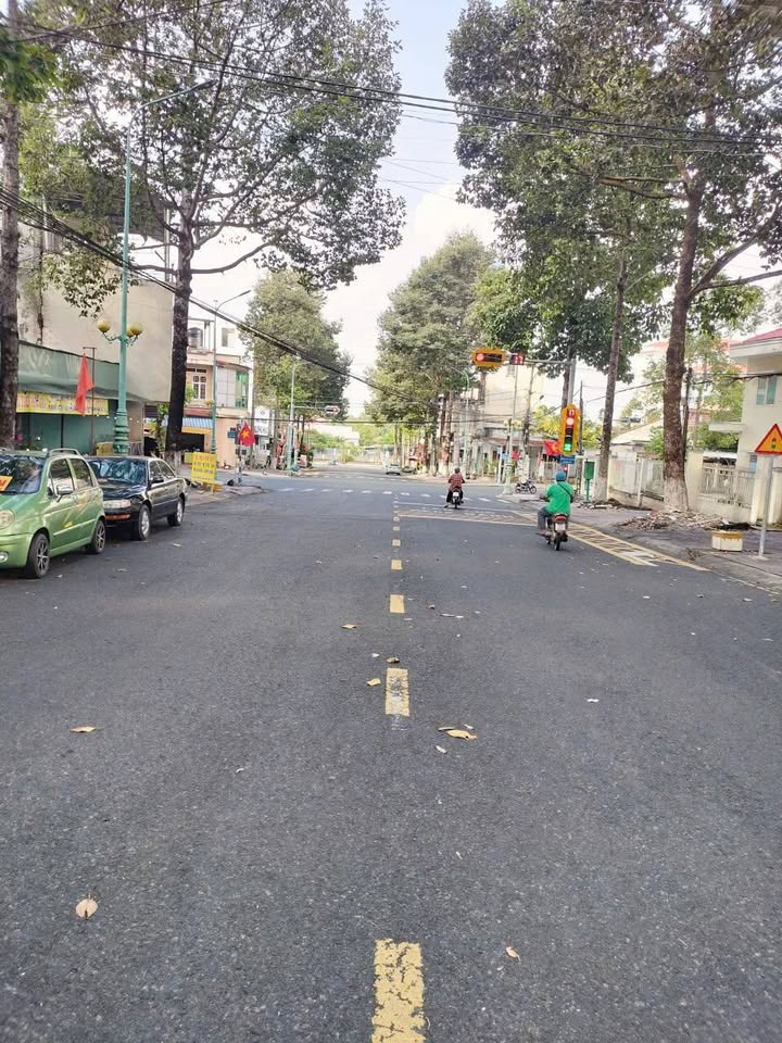 Mặt tiền Lê Lợi, Tây Ninh 900m² giá 15 tỷ - Đầu tư sinh lời ngay!