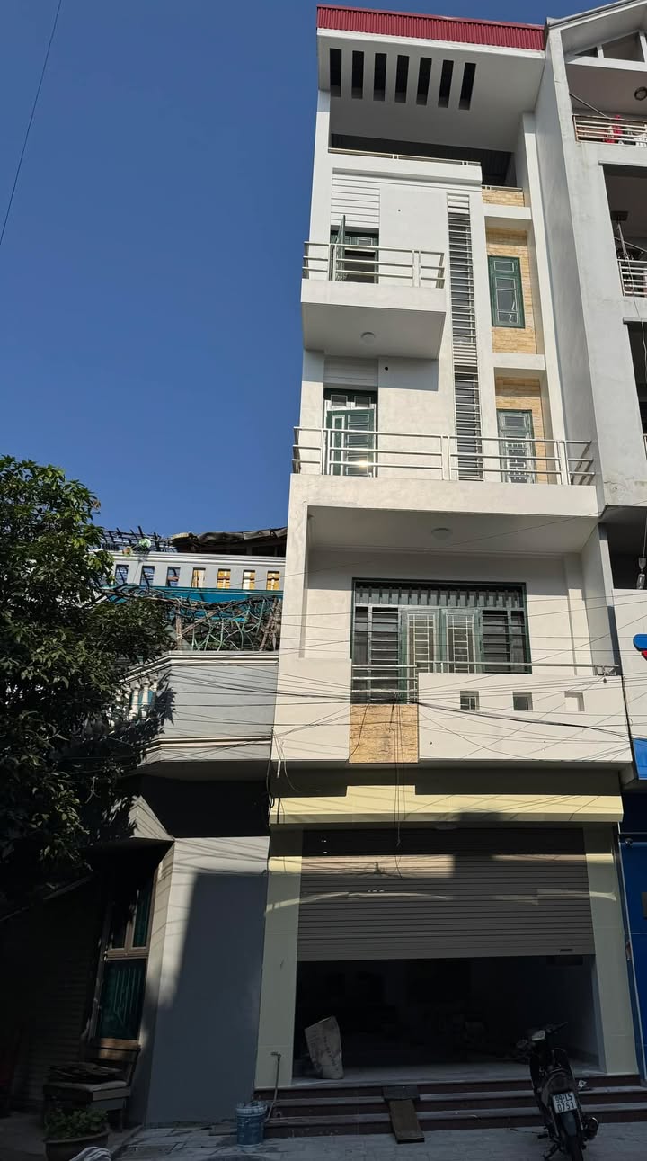 Nhà cho thuê tại Suối Hoa, Bắc Ninh 7 phòng - Phù hợp làm văn phòng hoặc ở ngay!