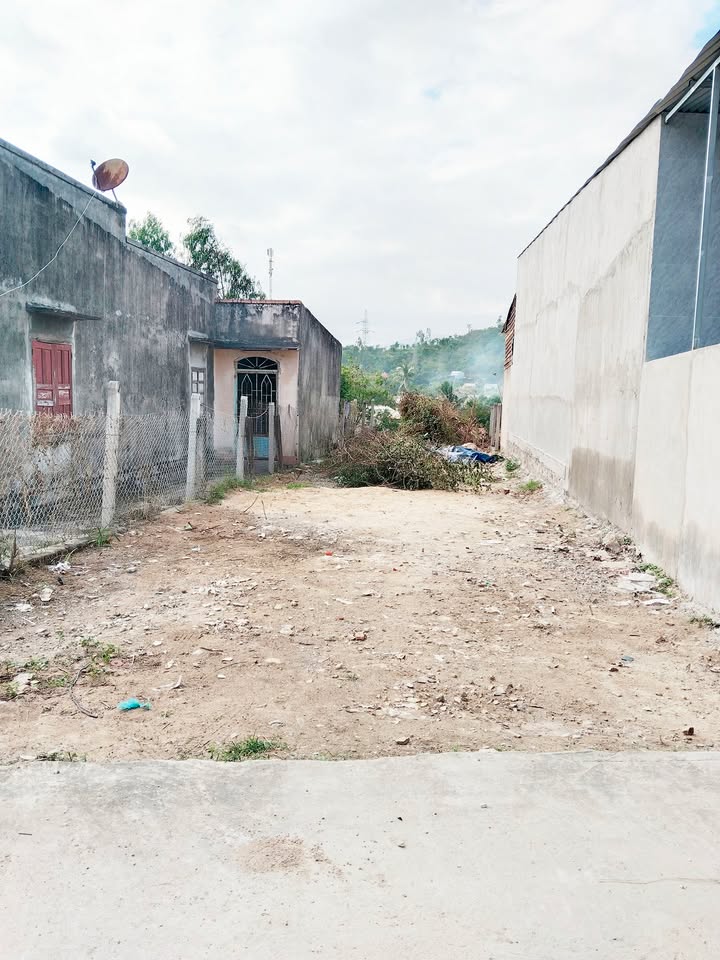 Đất thổ cư 120m² phường Ba Ngòi, giá 1.19 tỷ - Đường bê tông ô tô thuận lợi!