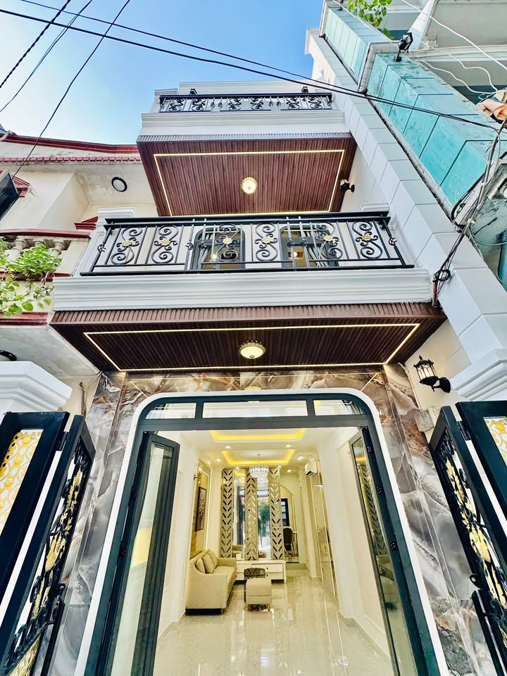 Nhà đẹp Phan Xích Long, P3 Phú Nhuận 48.75m² giá 8.99 tỷ - Nhà full nội thất, sẵn sàng vào ở!