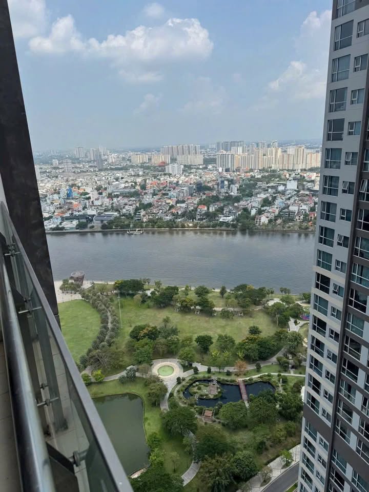 Căn hộ Park 5 Bình Thạnh 80m² giá 10.65 tỷ - Full nội thất view sông tuyệt đẹp!