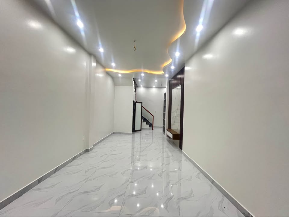 Nhà phố Chợ Hàng, Lê Chân 44.6m² giá 4.35 tỷ - Ô tô đỗ cửa, pháp lý rõ ràng!