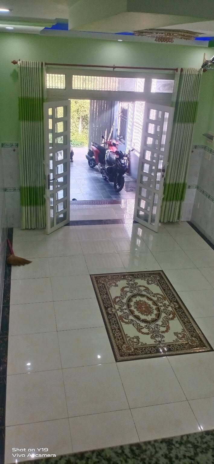 Nhà phố 2 lầu Bình Nhâm 112m² giá 4 tỷ - Thiết kế hiện đại và tiện nghi!