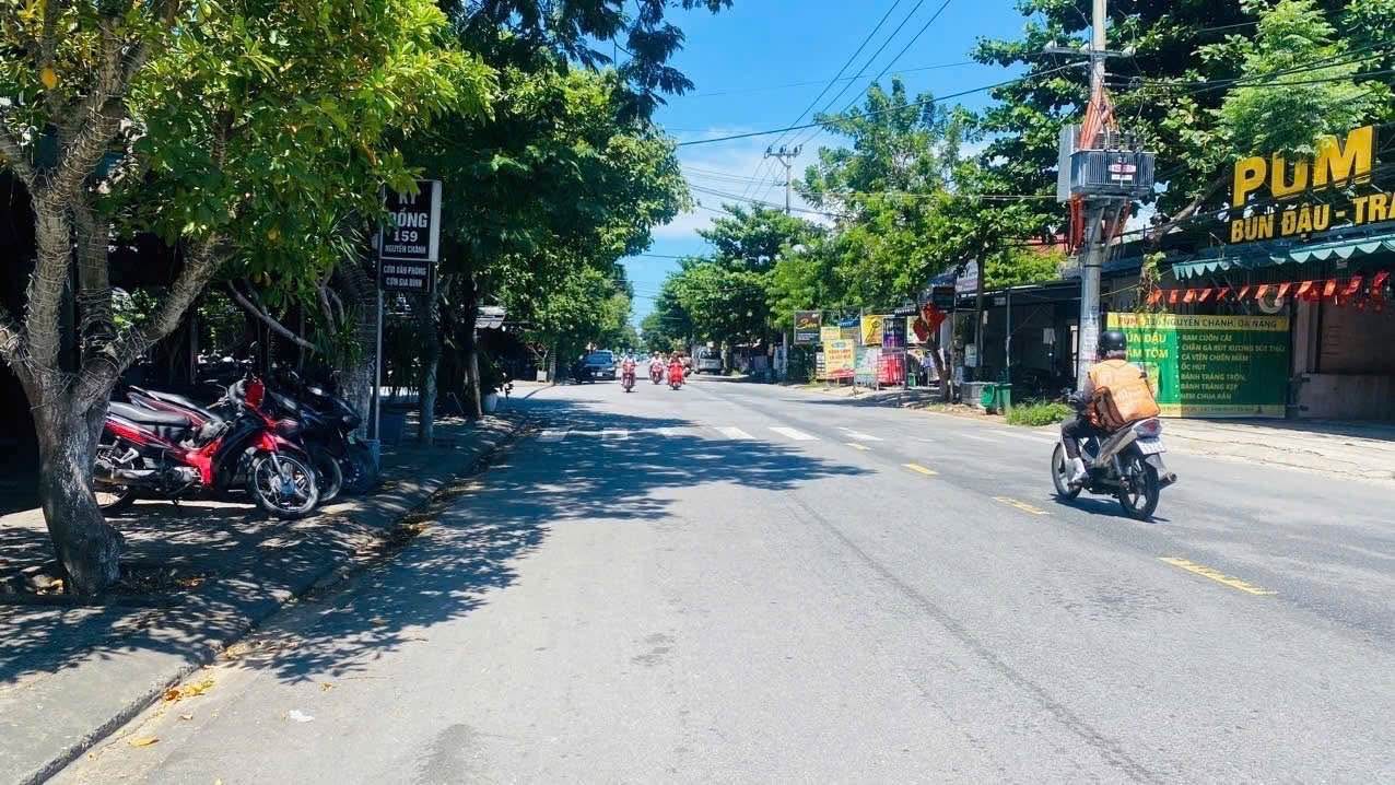 Nhà mặt tiền Nguyễn Chánh, Hòa Khánh Bắc 199,5m² giá 14.8 tỷ - Cơ hội đầu tư hấp dẫn!