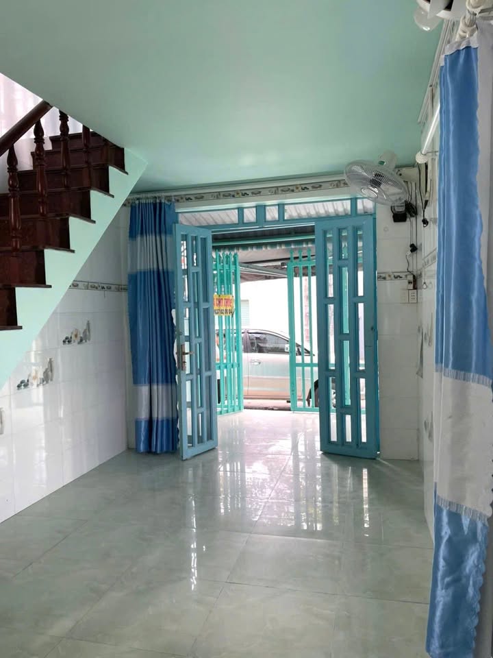 Nhà cho thuê mặt tiền đường Bùi Quốc Khánh, Thủ Dầu Một 2PN giá 5 triệu - Kinh doanh thuận lợi!