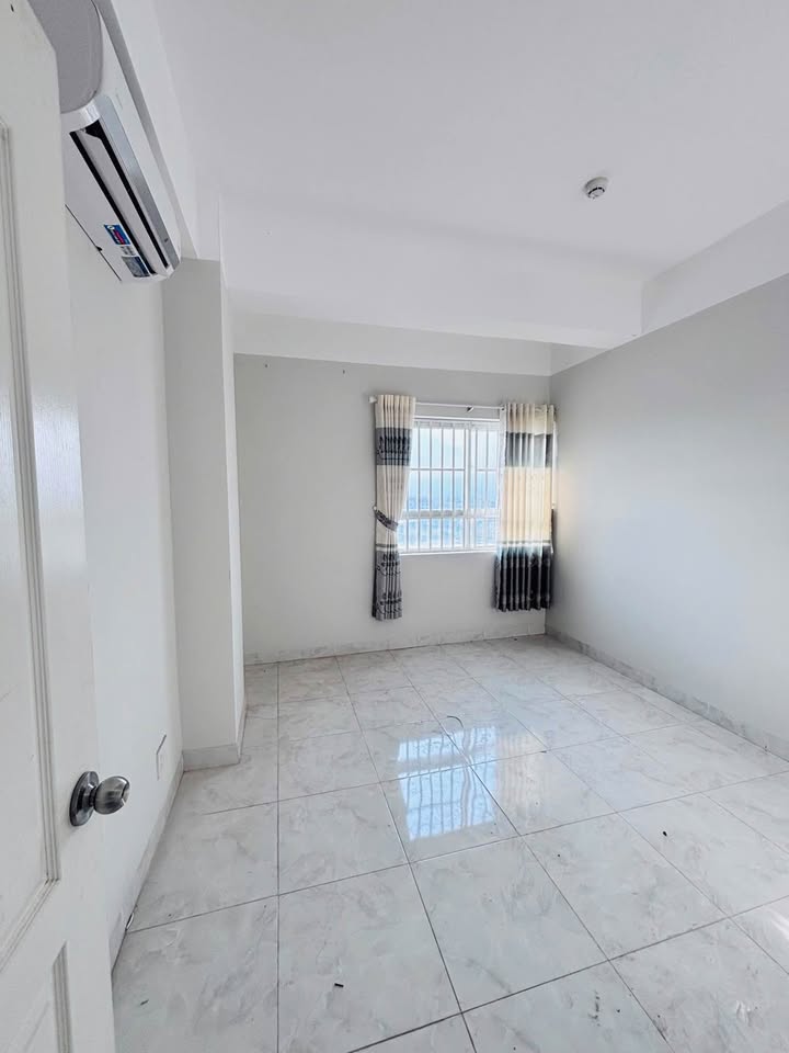 Căn hộ CC1 Nguyễn Hội, Phú Tài 53m² giá 850 triệu - Sổ đỏ chính chủ, vào ở ngay!