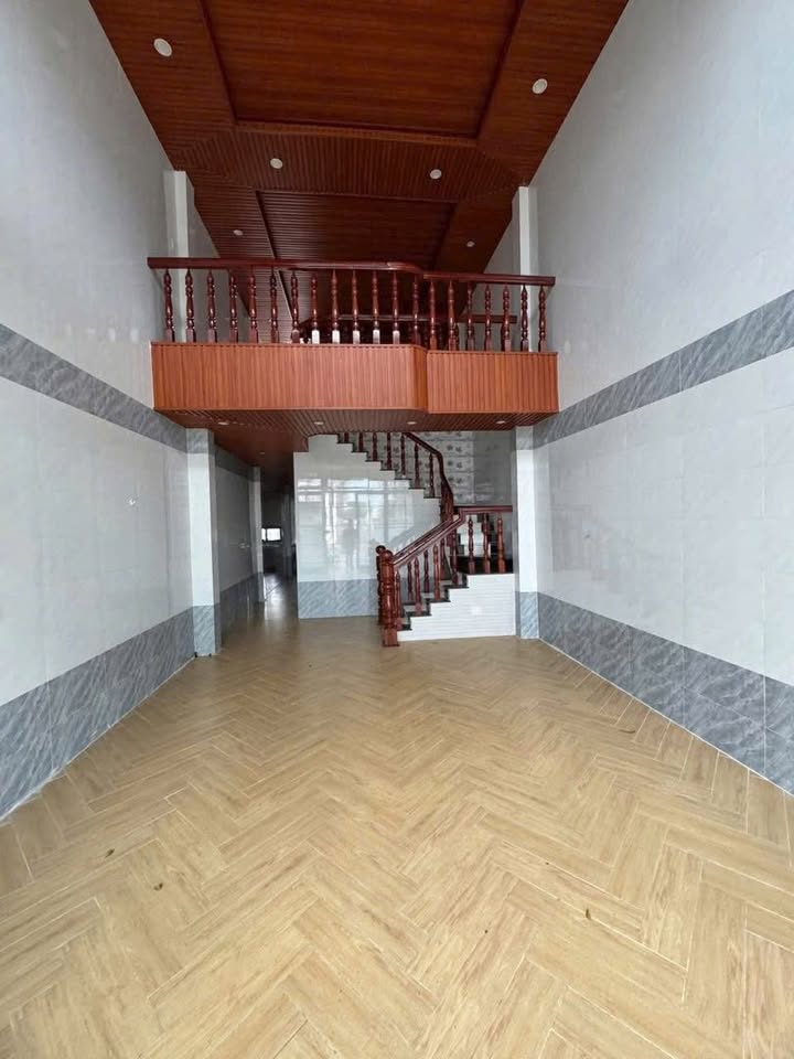 Nhà gác lửng KDC Cậu Dũng, 72m² giá 2 tỷ - Chính chủ, thương lượng nhẹ!