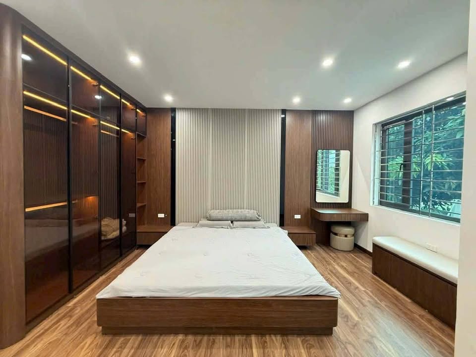 Nhà 3 tầng Lê Quang Đạo, Từ Sơn 100m² giá 13 tỷ - Sẵn sàng ở ngay!