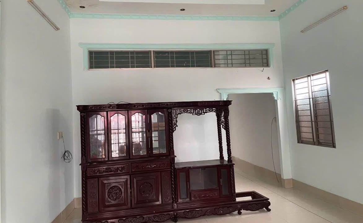 Nhà mặt tiền Lê Hồng Phong, P3, Sóc Trăng 235m² giá 5.7 tỷ - Kinh doanh sầm uất!