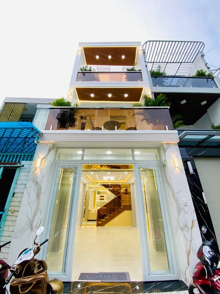 Nhà 1 trệt 2 lầu Huỳnh Tấn Phát 64m² giá thỏa thuận - Ô tô ngủ trong nhà!