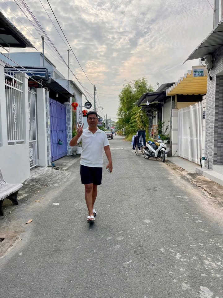 Nhà hẻm 73 Trần Văn Giàu, Phường Hòa Thuận, 100m² - Chính chủ bán gấp!