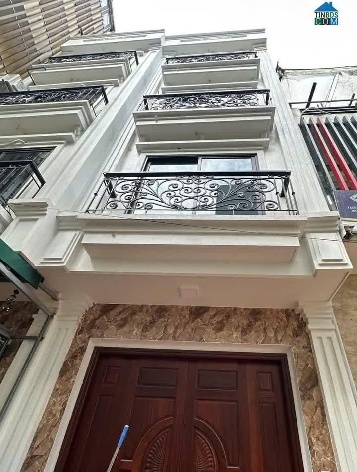 Nhà cho thuê 5 tầng đường Liên Mạc, Bắc Từ Liêm 50m² - Không gian sống lý tưởng!