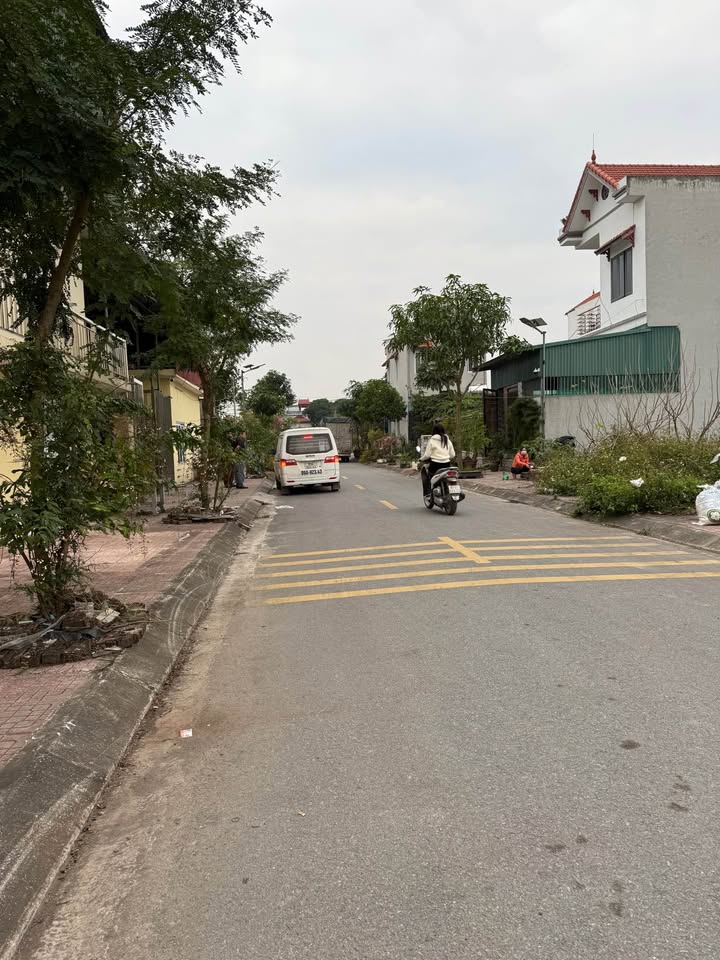 Đất đấu giá Hòa Mạc Duy Tiên 110m² giá 2.5 tỷ - Hướng Nam, vị trí đẹp!