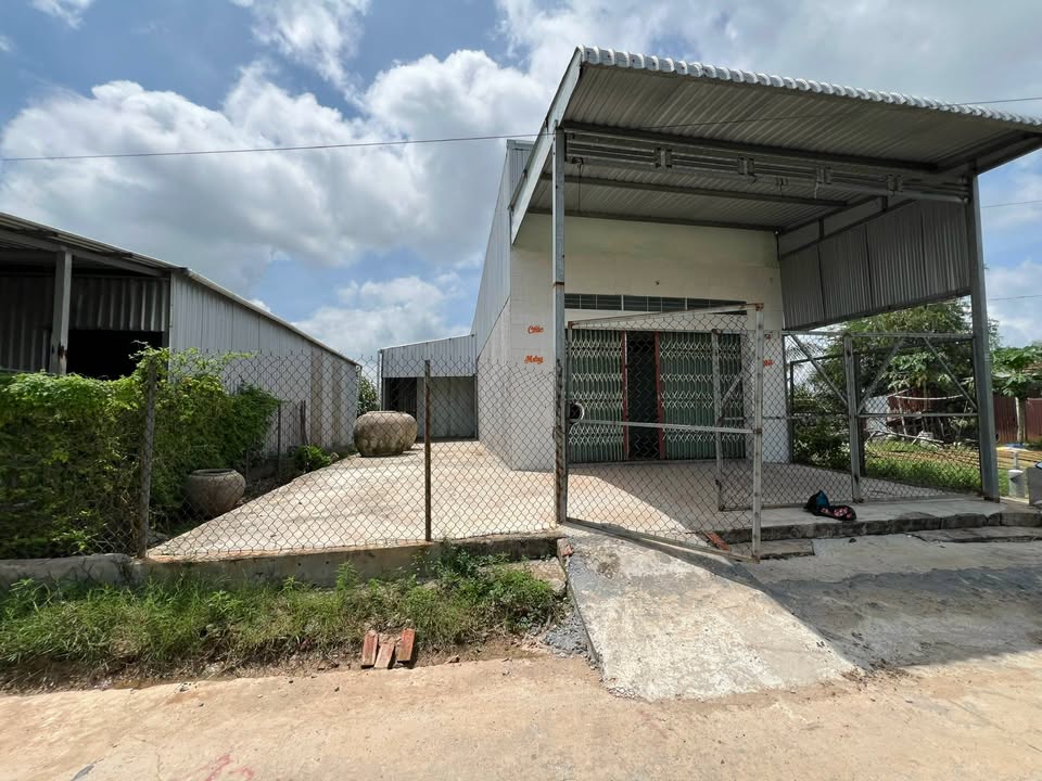 Nhà cấp 4 Phú Mỹ - Giang Thành 150m² giá 440 triệu - Sổ đỏ chính chủ