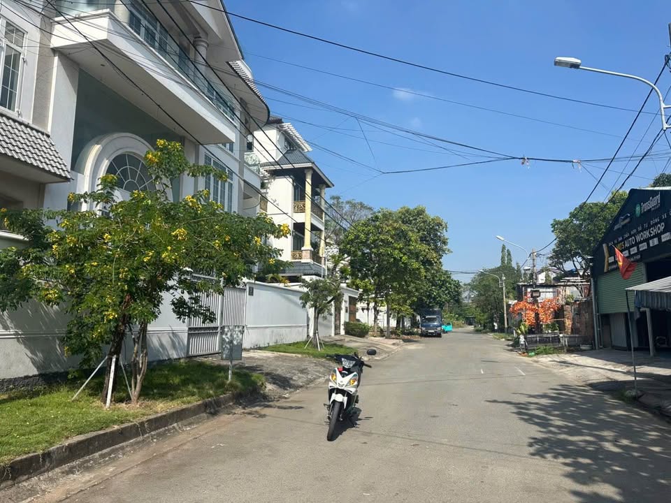 Bán đất biệt thự 230m² Hiệp Bình Chánh Thủ Đức - Đầu tư sinh lời hiếm có!